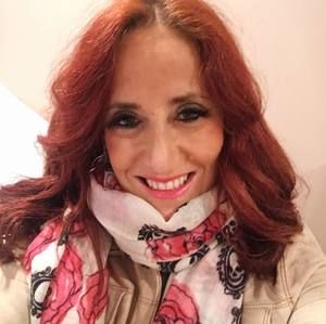 Meet your Posher, Felicia